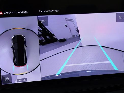 Used 2025 Audi Q6 e-tron Premium image 59