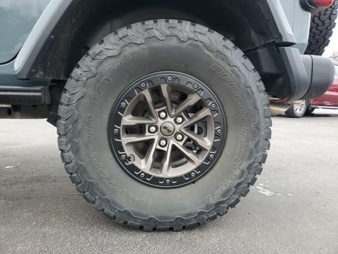 Used 2024 Jeep Wrangler Unlimited Rubicon 392 image 9