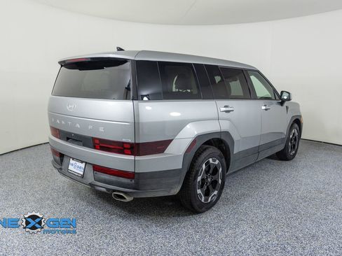 Used 2024 Hyundai Santa Fe SE AWD/4WD image 7