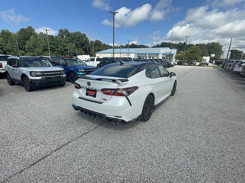 Used 2022 Toyota Camry TRD w/ TRD Package w/JBL Audio FWD image 7