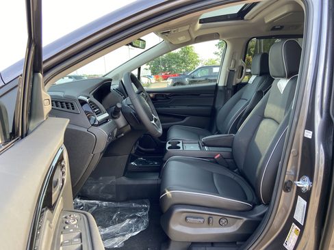 New 2026 Honda Odyssey Touring image 30