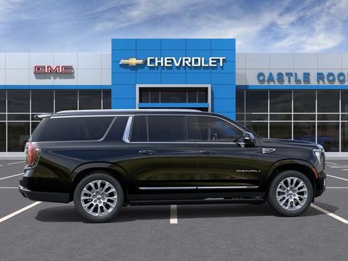 New 2026 GMC Yukon XL Denali w/ Denali Reserve Package AWD/4WD image 6