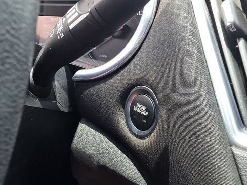 Certified 2022 Chevrolet Malibu LT FWD image 15