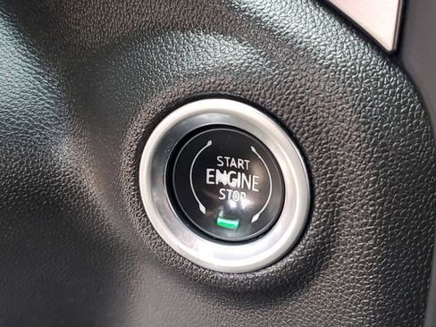 Certified 2021 Chevrolet Silverado 1500 LT w/ Z71 Off-Road Package image 17