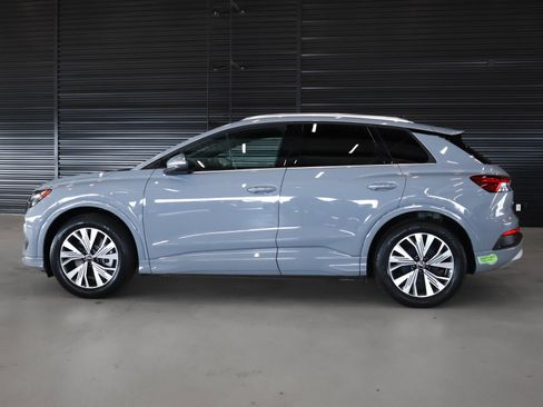 Used 2023 Audi Q4 e-tron Premium w/ Convenience Package RWD image 13