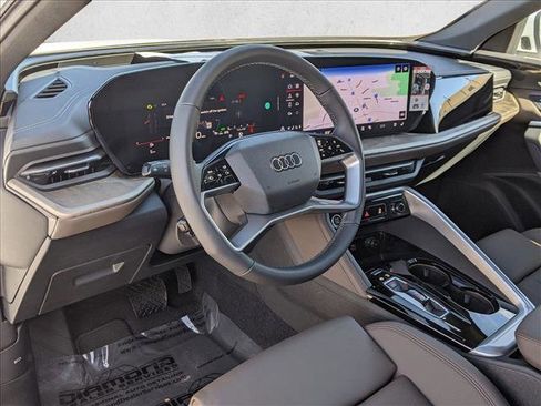 New 2025 Audi Q5 Premium Plus AWD/4WD image 3