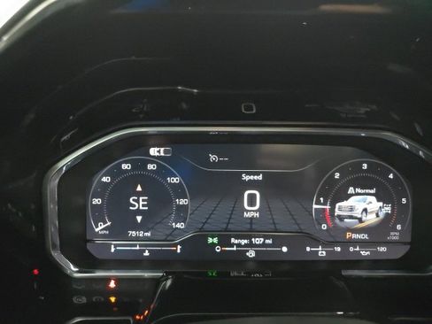 Used 2024 GMC Sierra 1500 Elevation image 26