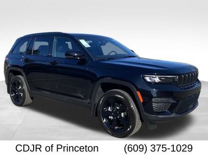 New 2025 Jeep Grand Cherokee Altitude