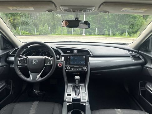 Used 2018 Honda Civic EX image 16