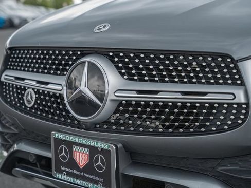 Used 2021 Mercedes-Benz GLC 300 4MATIC image 12