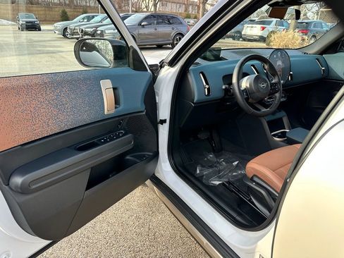 Used 2025 MINI Cooper Countryman S image 14