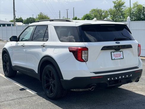 Used 2023 Ford Explorer ST-Line w/ Class IV Trailer Tow Package RWD image 4