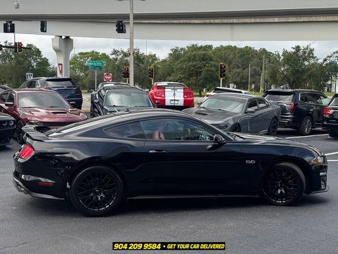 Used 2018 Ford Mustang GT Premium w/ GT Performance Package RWD image 12