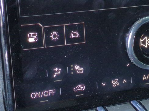 Used 2026 GMC Terrain Elevation w/ Technology Package II AWD/4WD image 28