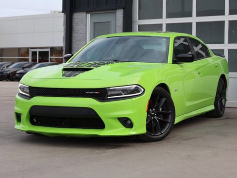 Used 2019 Dodge Charger R/T w/ Plus Group image 3