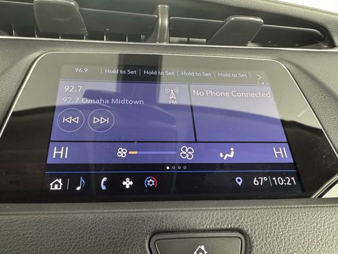 Used 2019 Cadillac XT4 Luxury w/ Cold Weather Package image 16