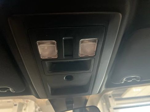 Used 2024 RAM 1500 Warlock AWD/4WD image 17