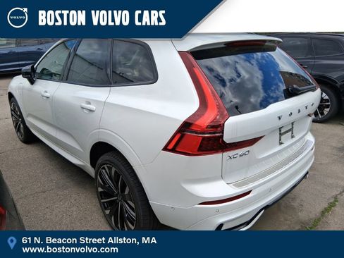 New 2026 Volvo XC60 T8 Ultra w/ Protection Package Premier AWD/4WD image 5