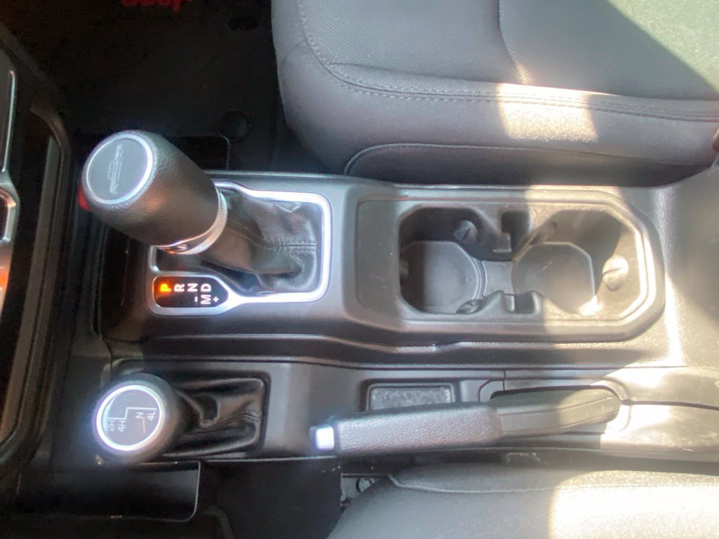 Used 2023 Jeep Gladiator Sport AWD/4WD image 39
