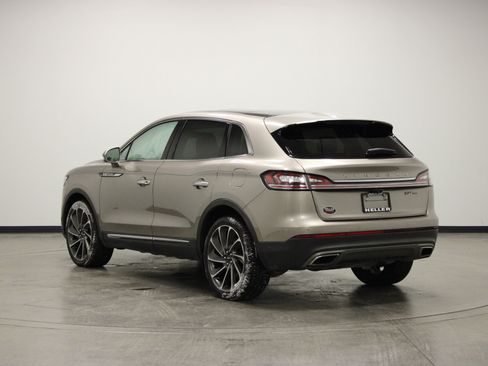Used 2019 Lincoln Nautilus Reserve image 6