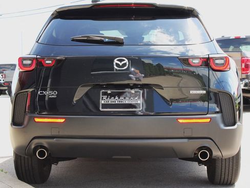 Used 2025 MAZDA CX-50 AWD 2.5 S w/ Preferred Package image 18