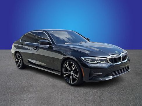 Used 2022 BMW 330i Sedan w/ Premium Package RWD image 2