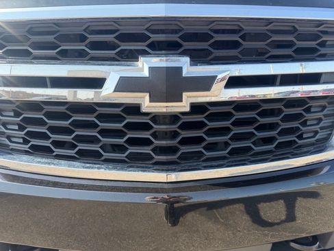Used 2019 Chevrolet Tahoe LS AWD/4WD image 6