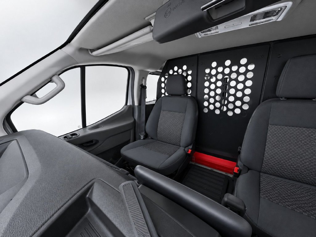 Used 2025 Ford Transit 250 Low Roof w/ Exterior Upgrade Package RWD image 15