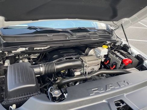 Used 2022 RAM 1500 Big Horn AWD/4WD image 19
