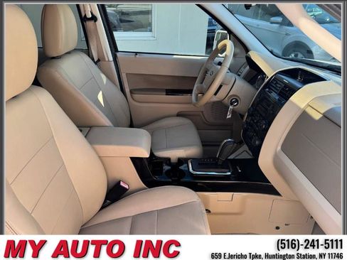 Used 2010 Ford Escape Limited AWD/4WD image 28