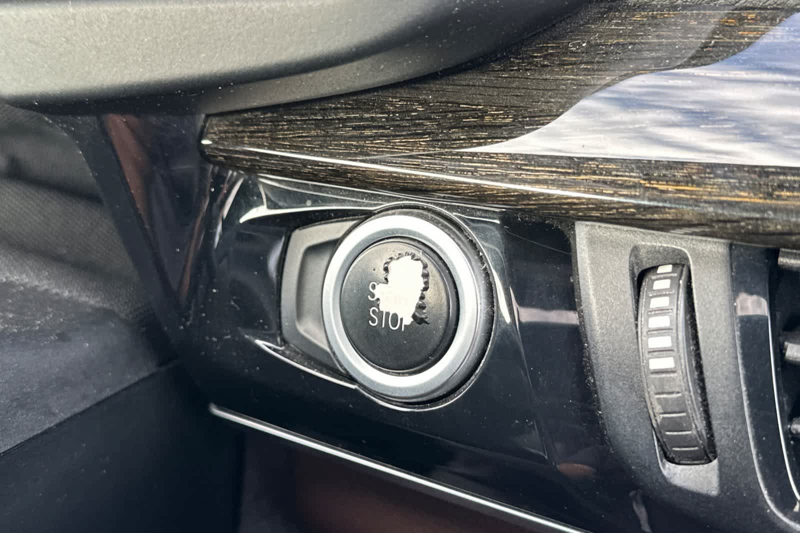 Used 2018 BMW X5 xDrive40e AWD/4WD image 25