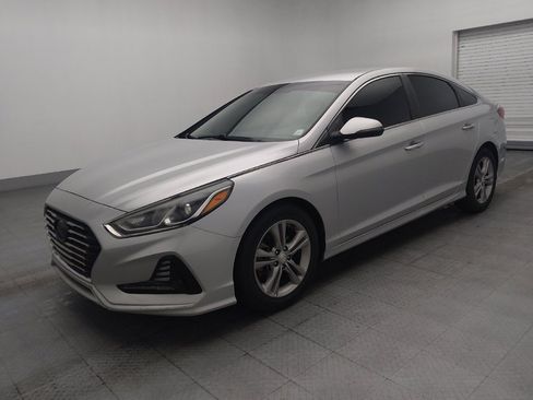 Used 2018 Hyundai Sonata SEL FWD image 2