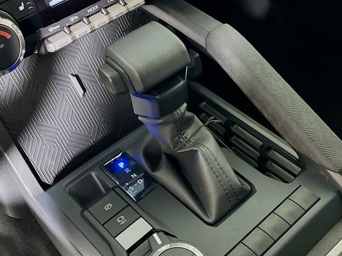 New 2026 Toyota Tacoma SR5 AWD/4WD image 15