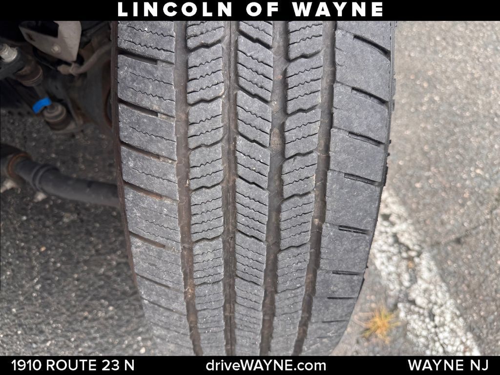 Used 2025 Ford F350 XLT AWD/4WD image 23