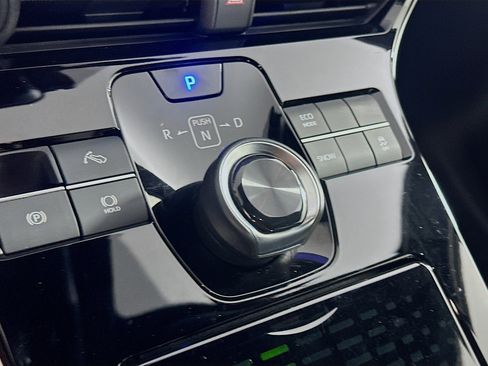 Used 2024 Toyota bZ4X XLE w/ Weather Package image 25