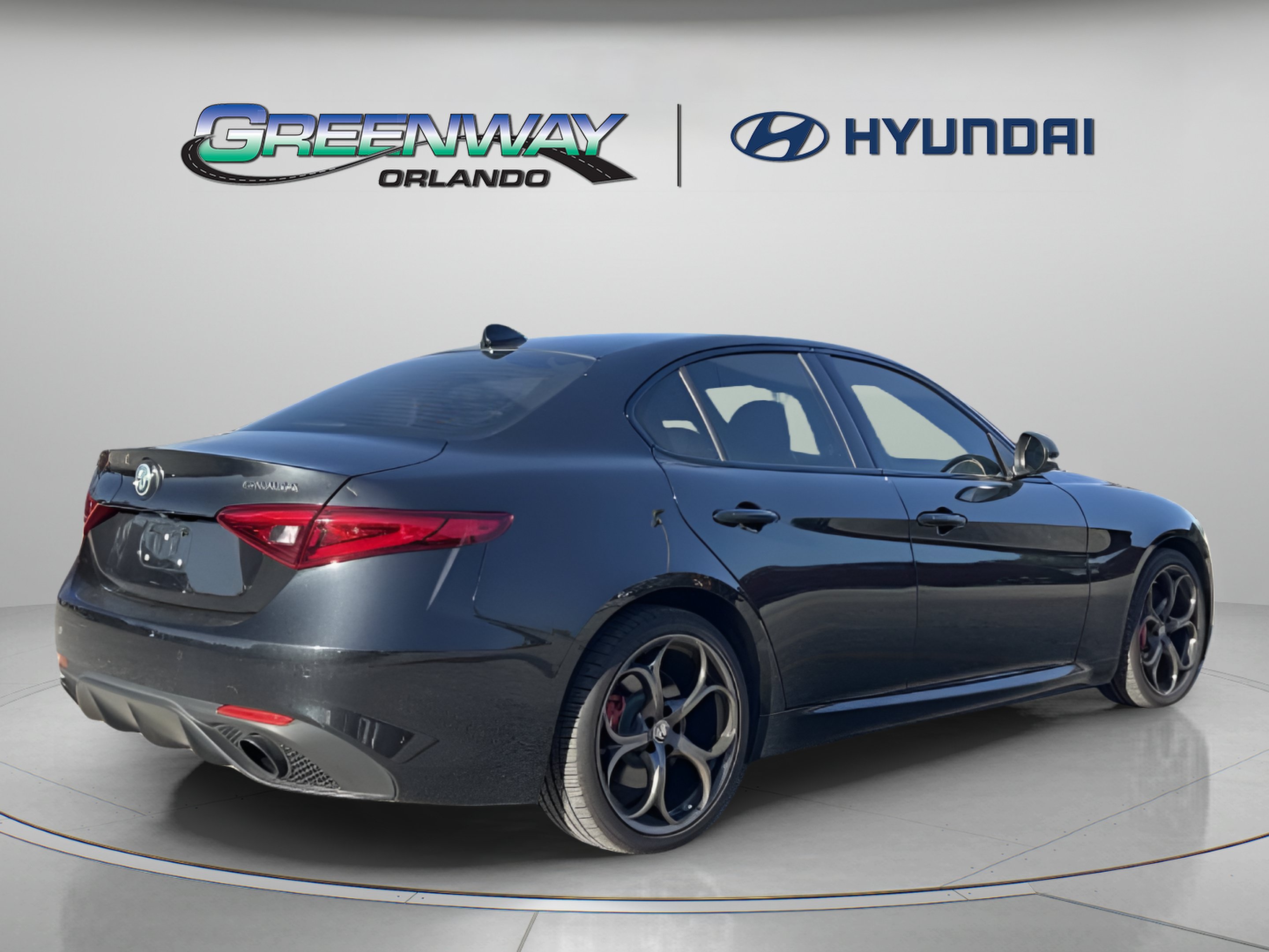 Used 2021 Alfa Romeo Giulia Ti Sport AWD/4WD image 7