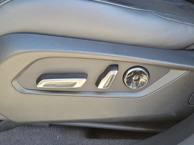 Used 2023 Acura RDX w/ Advance Package FWD image 23