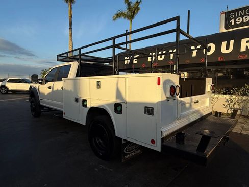 Used 2019 Ford F450 XL w/ Power Equipment Group image 4