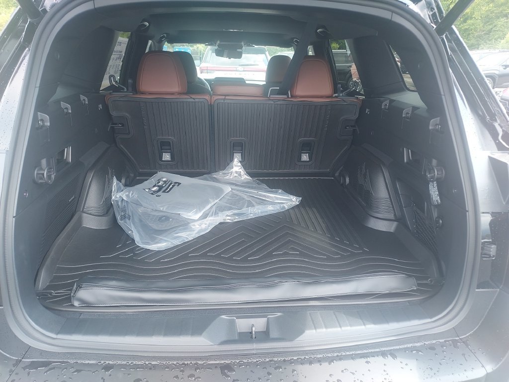 Used 2026 Subaru Outback Touring XT AWD/4WD image 9
