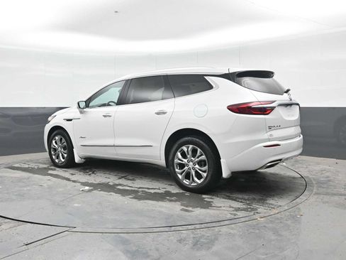 Used 2021 Buick Enclave Avenir w/ Avenir Technology Package AWD/4WD image 2
