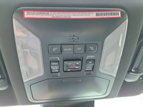 Used 2023 Toyota RAV4 XSE AWD/4WD image 24