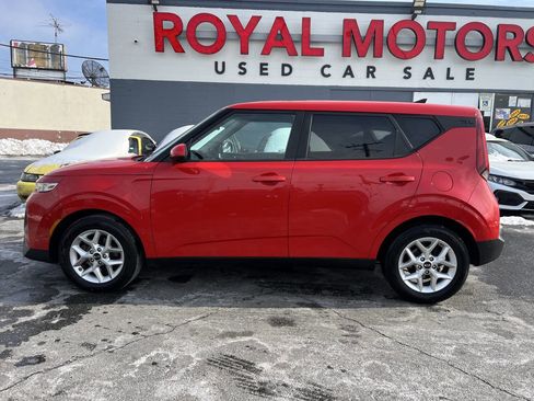 Used 2020 Kia Soul S image 14