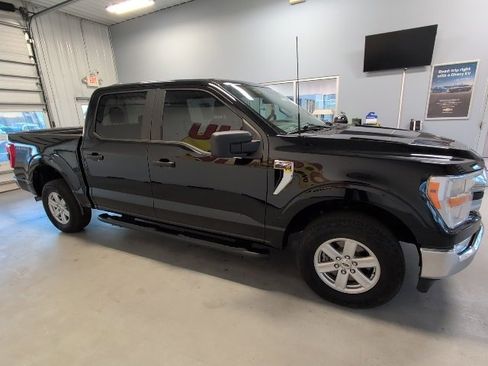 Used 2022 Ford F150 XLT image 8