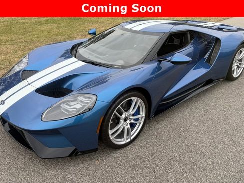 Used 2022 Ford GT image 1