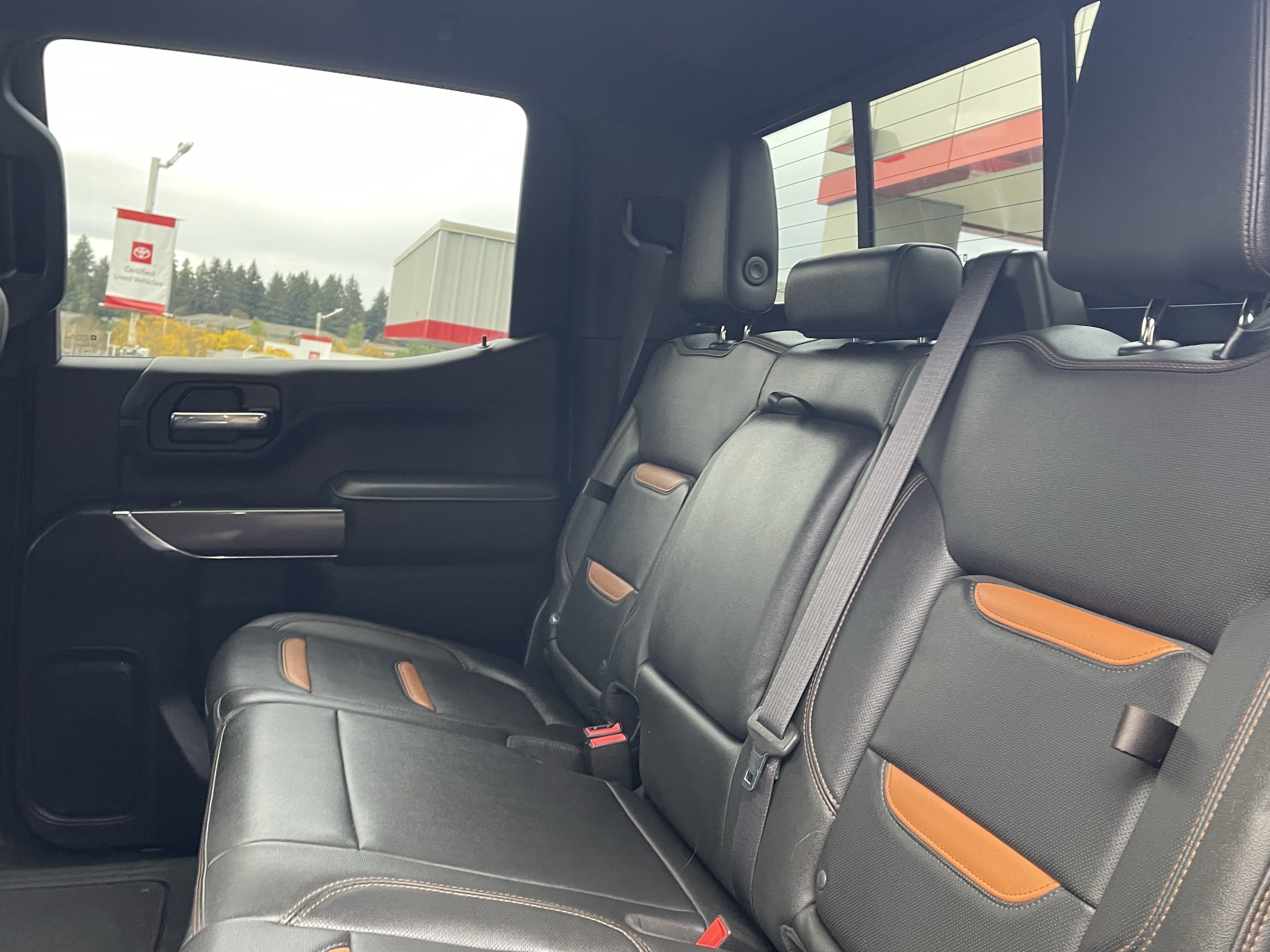 Used 2021 GMC Sierra 1500 AT4 w/ AT4 Value Package AWD/4WD image 15