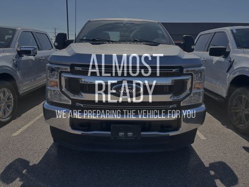 Used 2022 Ford F250 XL w/ STX Appearance Package AWD/4WD image 1