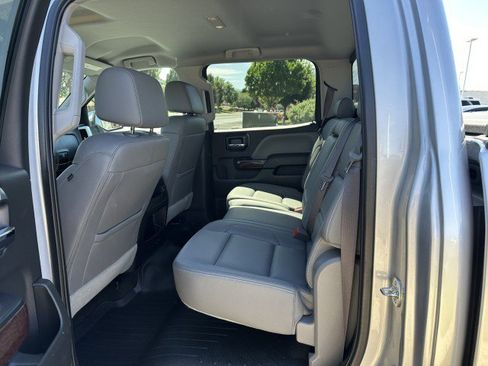 Used 2017 GMC Sierra 1500 SLT w/ SLT Premium Package AWD/4WD image 15