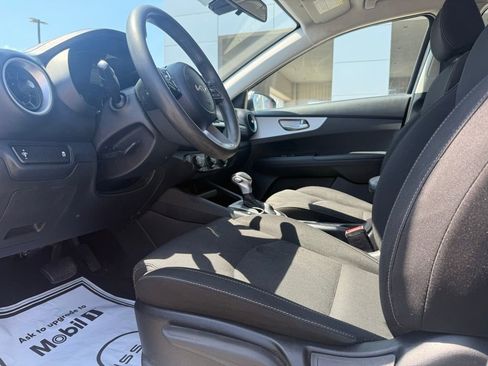 Used 2024 Kia Forte LXS FWD image 9