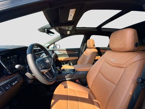New 2025 Cadillac XT5 Premium Luxury w/ Technology Package image 22