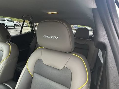 Used 2026 Chevrolet Trax ACTIV w/ Driver Confidence Package FWD image 14